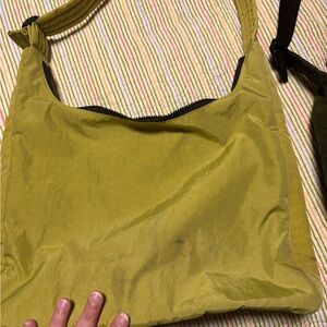 Baggu nylon shoulder bag